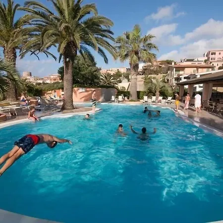 Отель Corallaro 4*