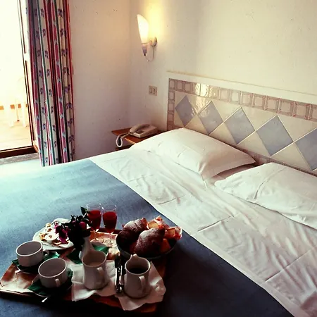 Отель Corallaro 4*